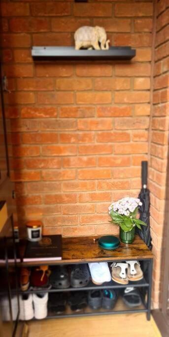 Lovely 2 Bedroom Flat With Free Parking New Southgate Exteriér fotografie